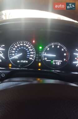Внедорожник / Кроссовер Lexus LX 2007 в 