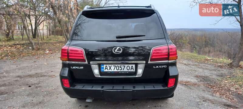 Позашляховик / Кросовер Lexus LX 2008 в Харкові