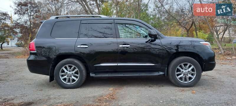 Позашляховик / Кросовер Lexus LX 2008 в Харкові