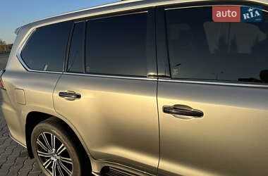 Позашляховик / Кросовер Lexus LX 2019 в 