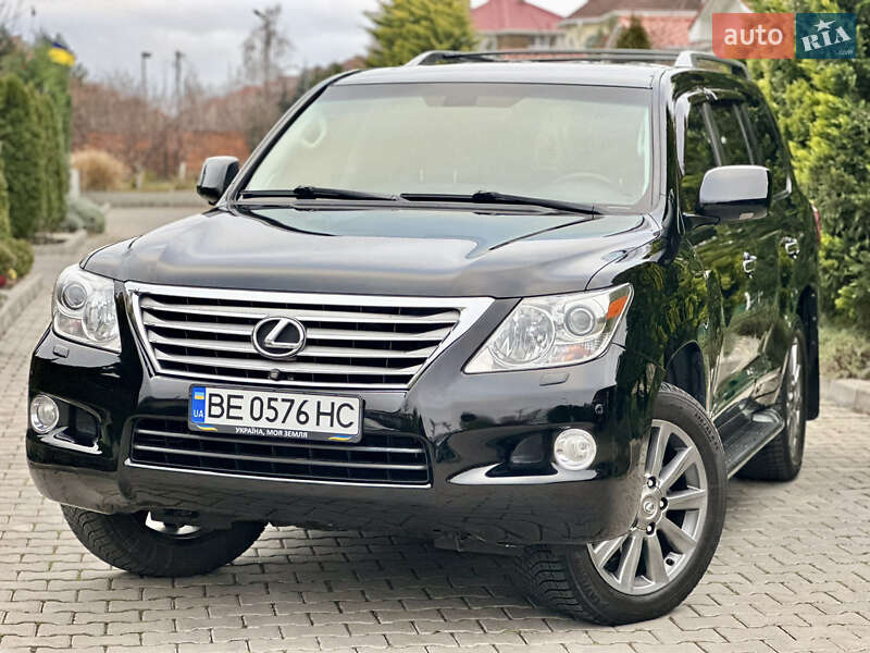 Внедорожник / Кроссовер Lexus LX 2011 в Одессе