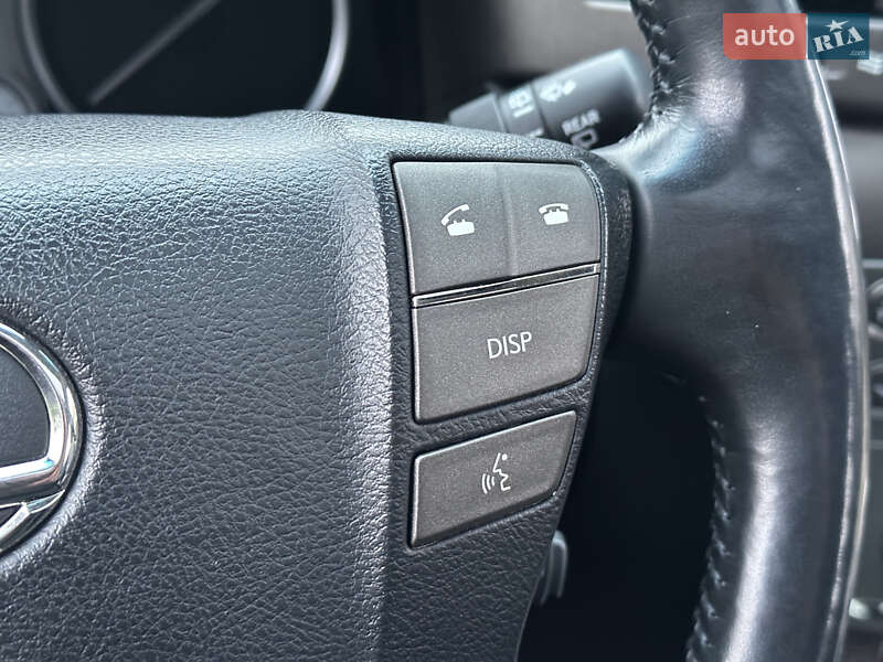 Внедорожник / Кроссовер Lexus LX 2011 в Одессе