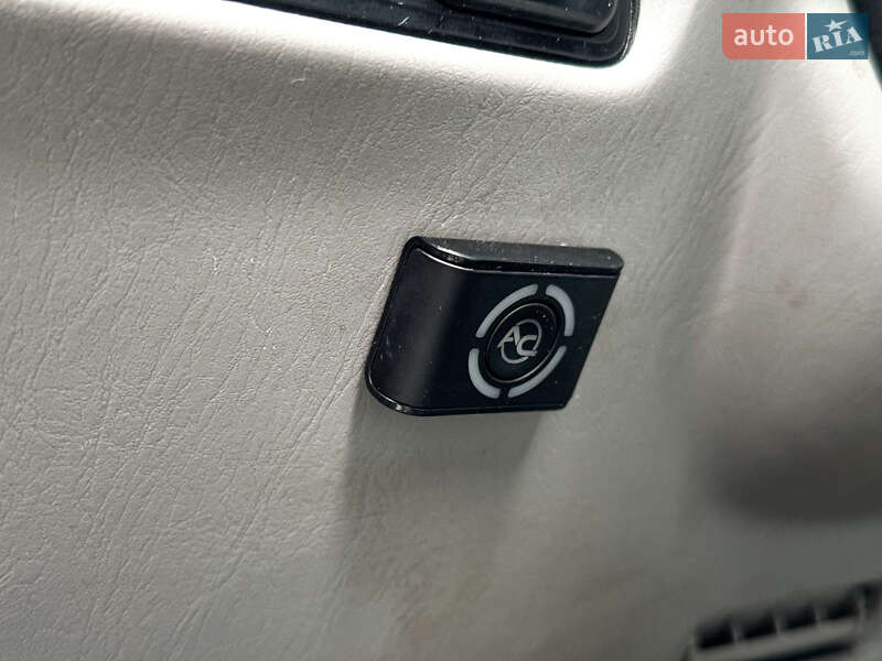 Позашляховик / Кросовер Lexus LX 2005 в Рівному фото 33 Позашляховик / Кросовер Lexus LX 2005 в Рівному