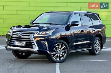 Внедорожник / Кроссовер Lexus LX 2016 в Киеве