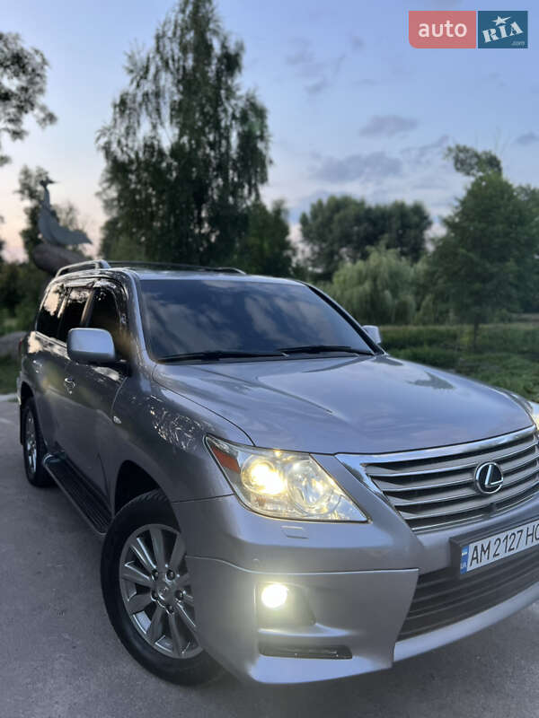 Внедорожник / Кроссовер Lexus LX 2011 в Коростышеве фото 35 Внедорожник / Кроссовер Lexus LX 2011 в Коростышеве