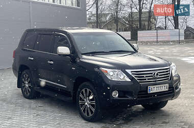 Позашляховик / Кросовер Lexus LX 2008 в Івано-Франківську