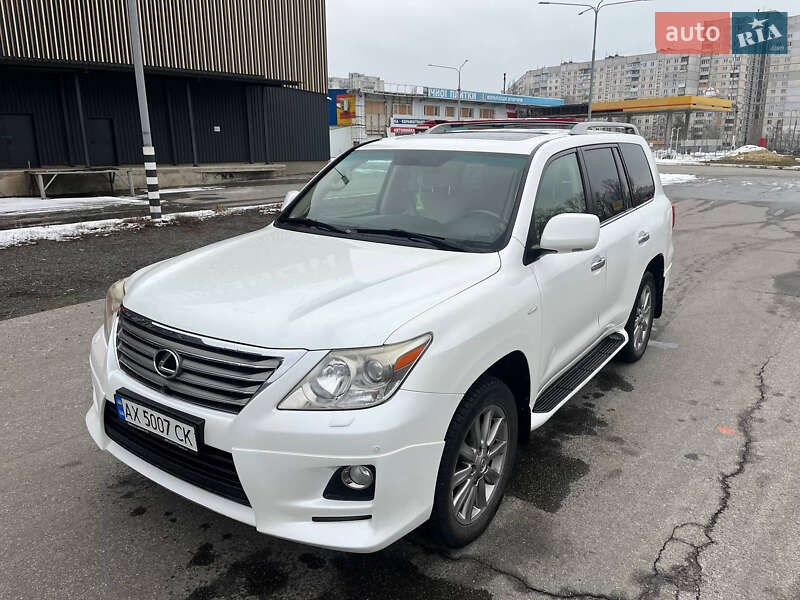 Позашляховик / Кросовер Lexus LX 2011 в Харкові