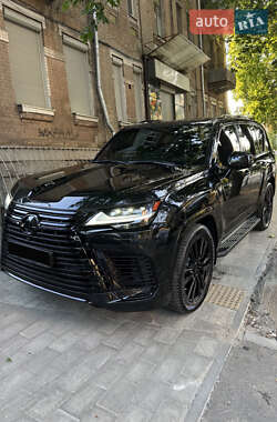 Позашляховик / Кросовер Lexus LX 2023 в Дніпрі