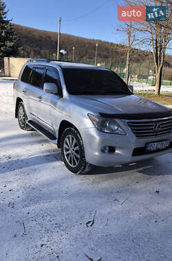 Позашляховик / Кросовер Lexus LX 2010 в Чорткові