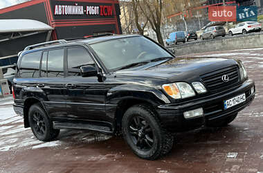 Позашляховик / Кросовер Lexus LX 2003 в Рівному