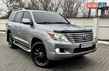 Внедорожник / Кроссовер Lexus LX 2008 в Одессе