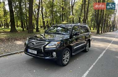 Позашляховик / Кросовер Lexus LX 2013 в 