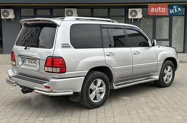 Внедорожник / Кроссовер Lexus LX 2006 в Новояворовске