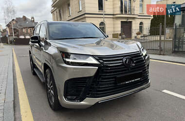 Внедорожник / Кроссовер Lexus LX 2022 в Киеве