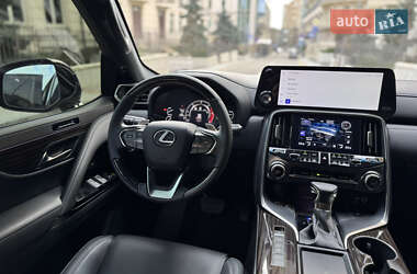 Внедорожник / Кроссовер Lexus LX 2022 в Киеве