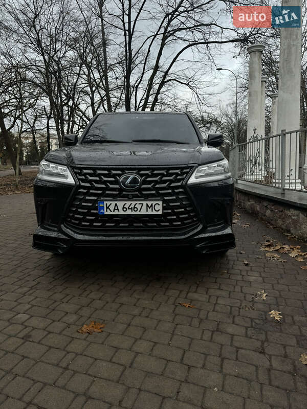 Lexus LX 2013