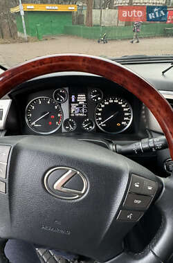 Позашляховик / Кросовер Lexus LX 2013 в 
