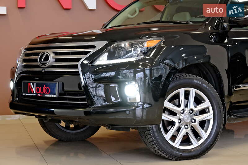 Внедорожник / Кроссовер Lexus LX 2013 в Одессе