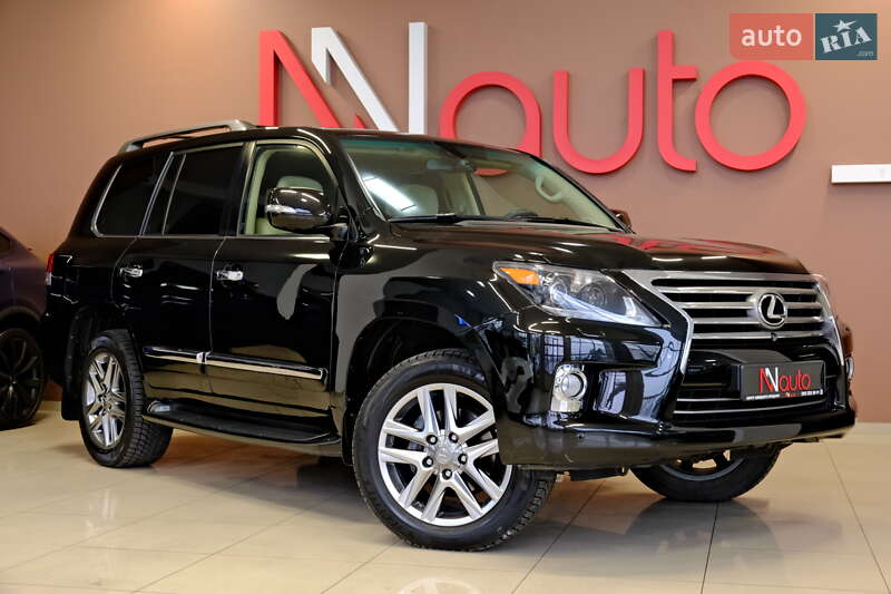 Внедорожник / Кроссовер Lexus LX 2013 в Одессе