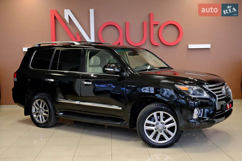 Внедорожник / Кроссовер Lexus LX 2013 в Одессе