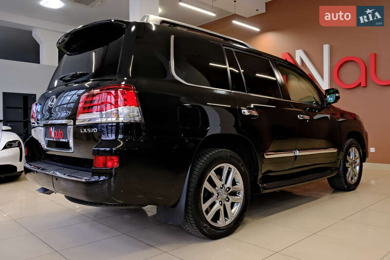 Внедорожник / Кроссовер Lexus LX 2013 в Одессе