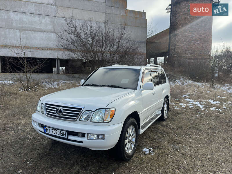 Внедорожник / Кроссовер Lexus LX 2004 в Киеве