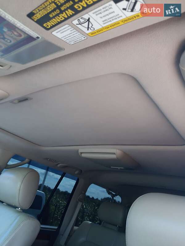 Внедорожник / Кроссовер Lexus LX 2005 в Черновцах