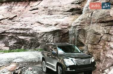 Внедорожник / Кроссовер Lexus LX 2008 в Тячеве