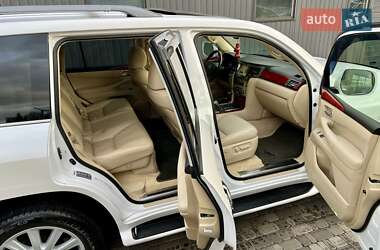 Внедорожник / Кроссовер Lexus LX 2010 в 