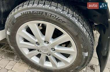 Внедорожник / Кроссовер Lexus LX 2010 в 