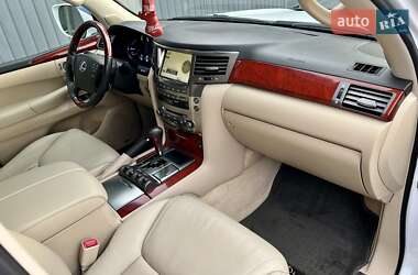 Внедорожник / Кроссовер Lexus LX 2010 в 