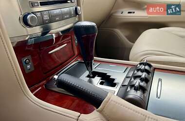 Внедорожник / Кроссовер Lexus LX 2010 в 