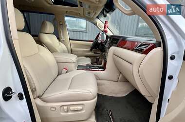 Внедорожник / Кроссовер Lexus LX 2010 в 