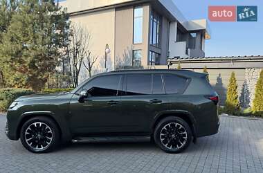 Позашляховик / Кросовер Lexus LX 2022 в Дніпрі