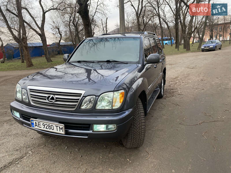 Позашляховик / Кросовер Lexus LX 2004 в Кривому Розі
