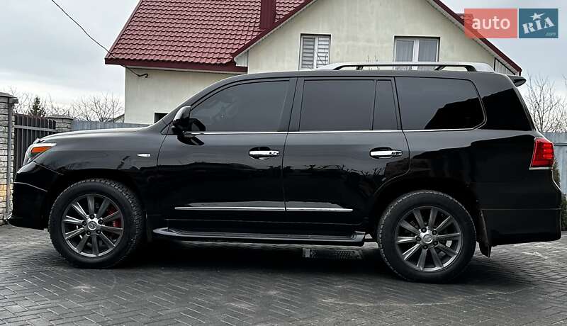 Внедорожник / Кроссовер Lexus LX 2011 в Тернополе