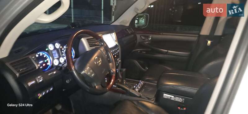 Внедорожник / Кроссовер Lexus LX 2011 в Белой Церкви фото 9 Внедорожник / Кроссовер Lexus LX 2011 в Белой Церкви