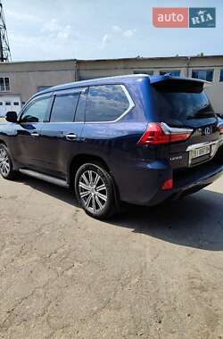 Внедорожник / Кроссовер Lexus LX 2016 в 