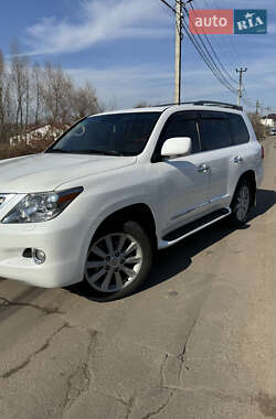 Внедорожник / Кроссовер Lexus LX 2010 в Киеве