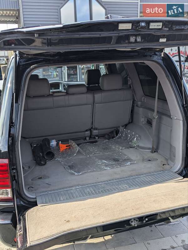 Внедорожник / Кроссовер Lexus LX 2006 в Самборе
