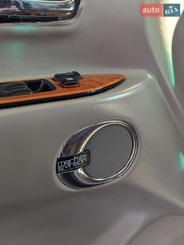 Внедорожник / Кроссовер Lexus LX 2006 в Самборе