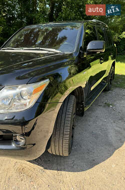 Внедорожник / Кроссовер Lexus LX 2008 в 