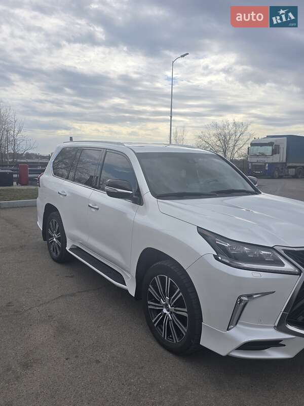 Внедорожник / Кроссовер Lexus LX 2019 в Днепре