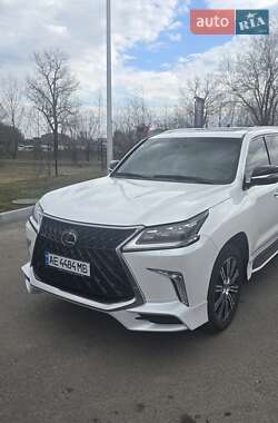 Внедорожник / Кроссовер Lexus LX 2019 в 