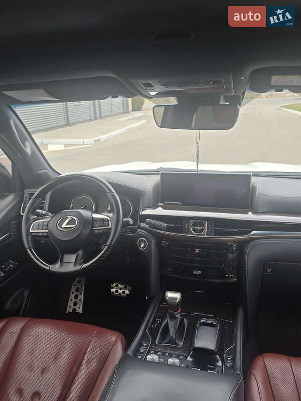 Внедорожник / Кроссовер Lexus LX 2019 в Днепре