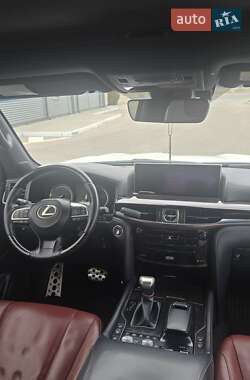 Внедорожник / Кроссовер Lexus LX 2019 в 