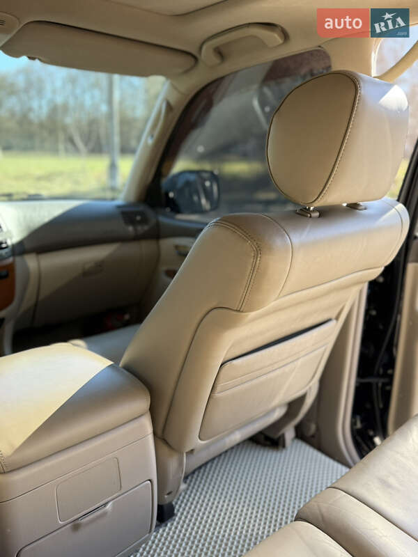 Внедорожник / Кроссовер Lexus LX 2004 в Ивано-Франковске