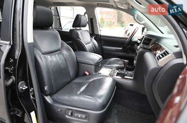 Внедорожник / Кроссовер Lexus LX 2012 в 