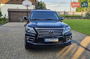 Позашляховик / Кросовер Lexus LX 2012 в 