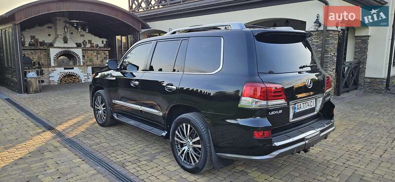 Внедорожник / Кроссовер Lexus LX 2012 в Киеве